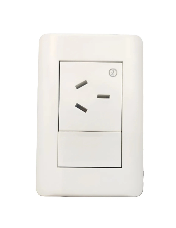 Toma 20A con neutro RICHI BIO armada